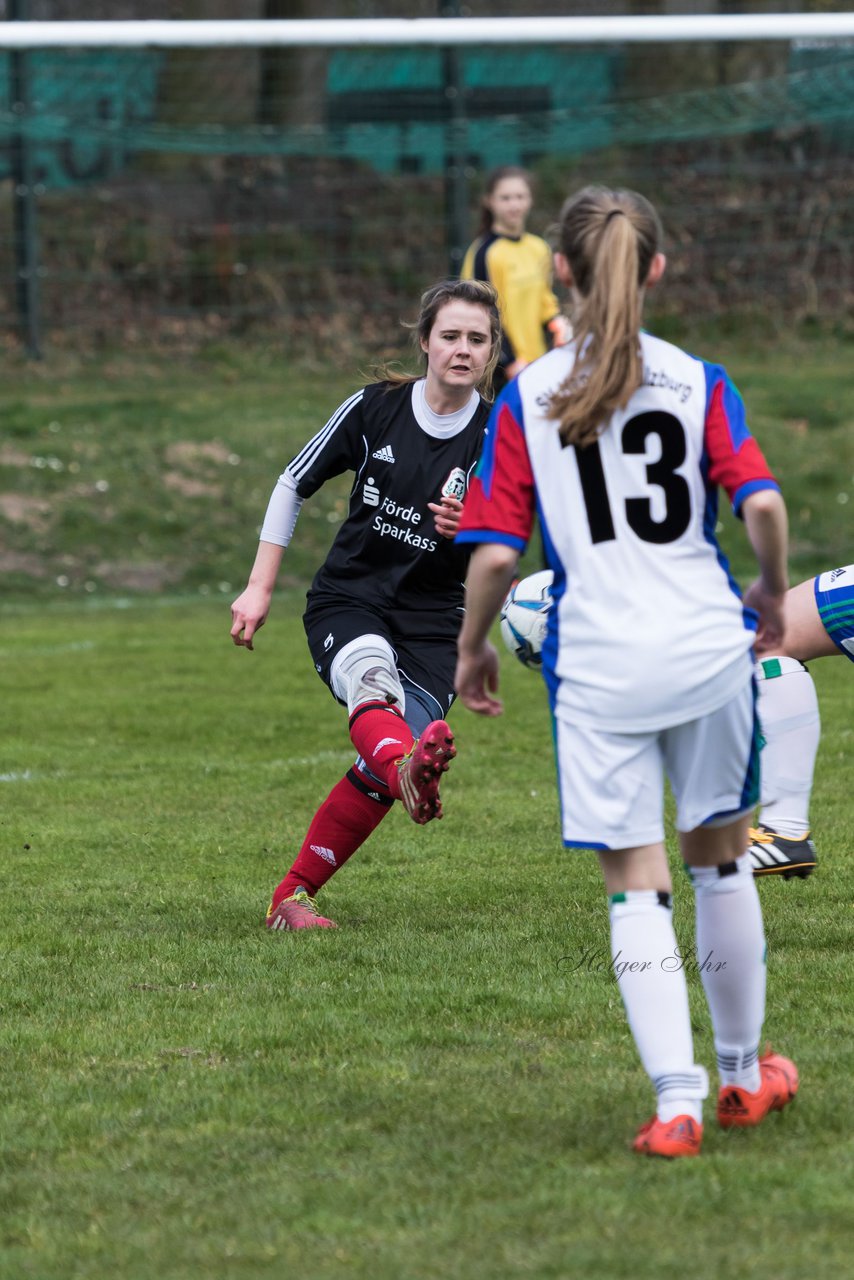 Bild 127 - wBJ SV Henstedt Ulzburg - TSV Schnberg : Ergebnis: 5:2